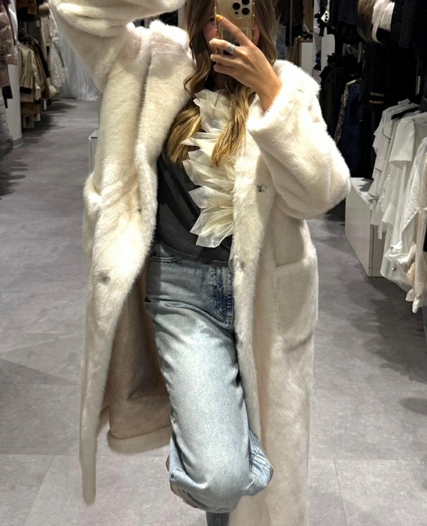 Abrigo de piel sinttica con capucha - 20713