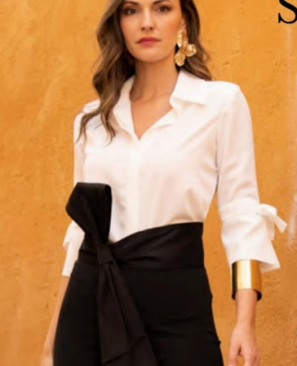 BLUSA BLANCA