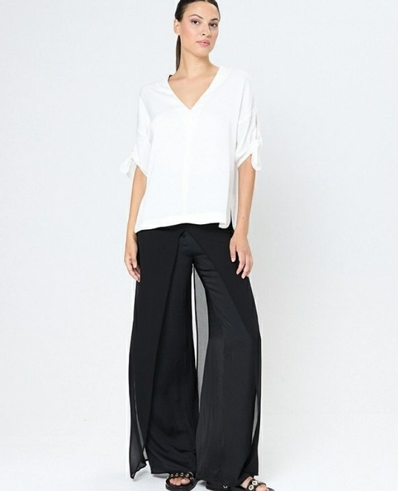 BLUSA CON LAZOS 