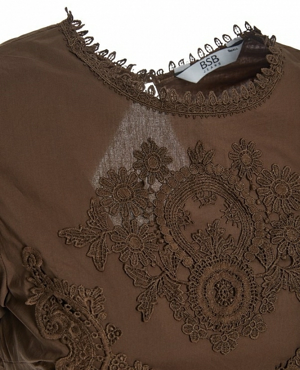  Blusa de encaje con hombros abullonadosDE BSB MODELO 055-210019 - 21185