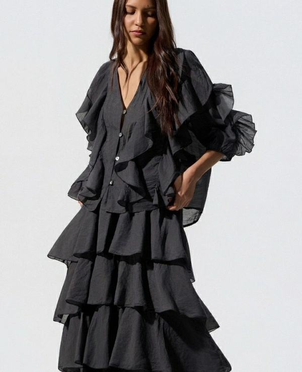 BLUSA DE VOLANTES DE BSB MODELO 055-216072