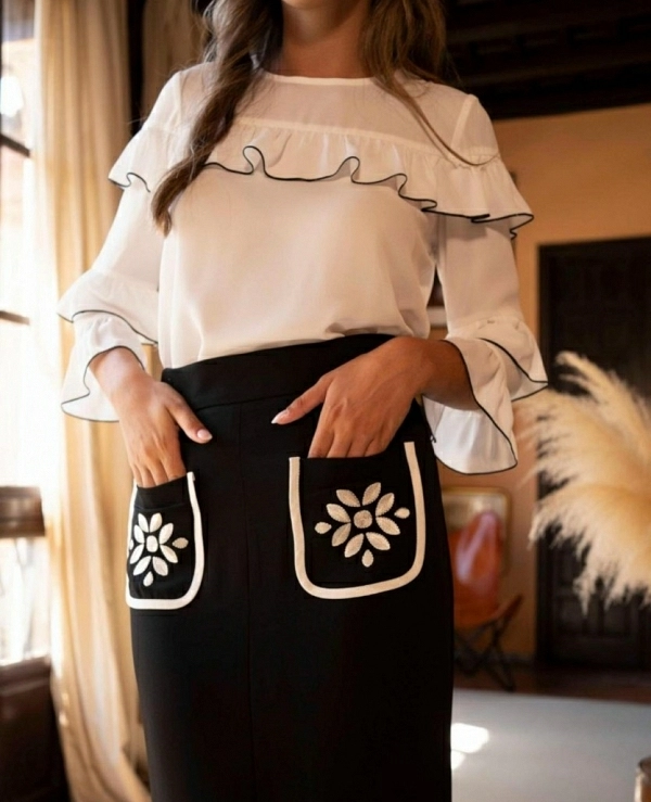 BLUSA MANGA LARGA CON VOLANTES  - 19774