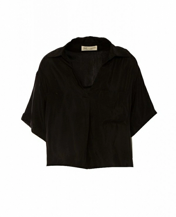 Blusa mangas cortas cuello DE BSB