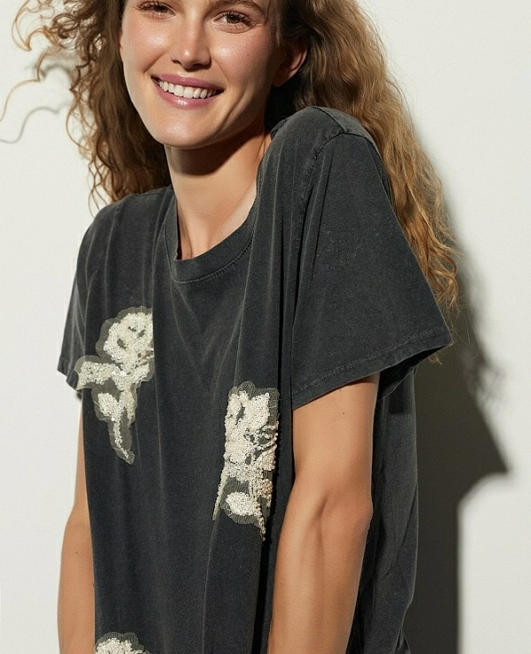 CAMISETA DE BSB de manga corta con apliques de cuentas MODELO 054-210043 - 19983