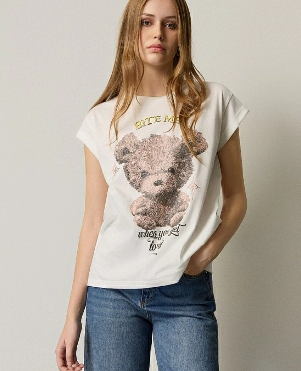 Camiseta estampado strass DE BSB MODELO  055-210033-04