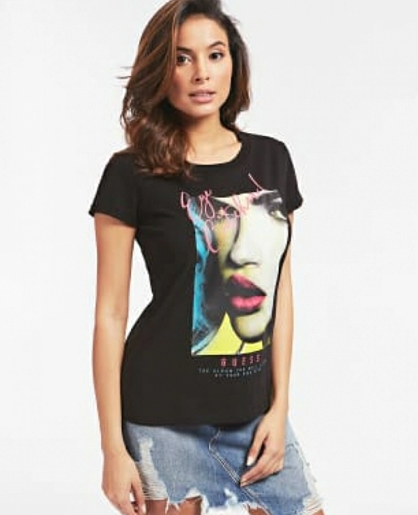 CAMISETA GUESS VINILO CARA