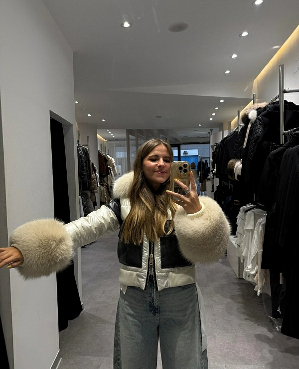 CAZADORA TIPO PLUMAS COMBINADA CON BOLSILLOS DE NAPA - 20633