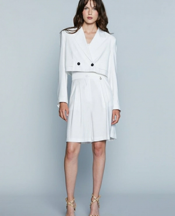 Chaqueta DE RELISH corta cruzada con solapas DOROTEA