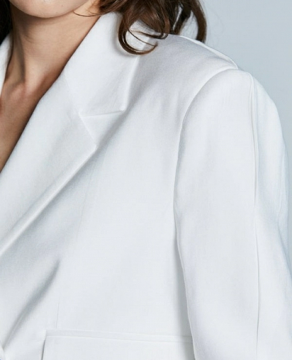 Chaqueta DE RELISH corta cruzada con solapas DOROTEA