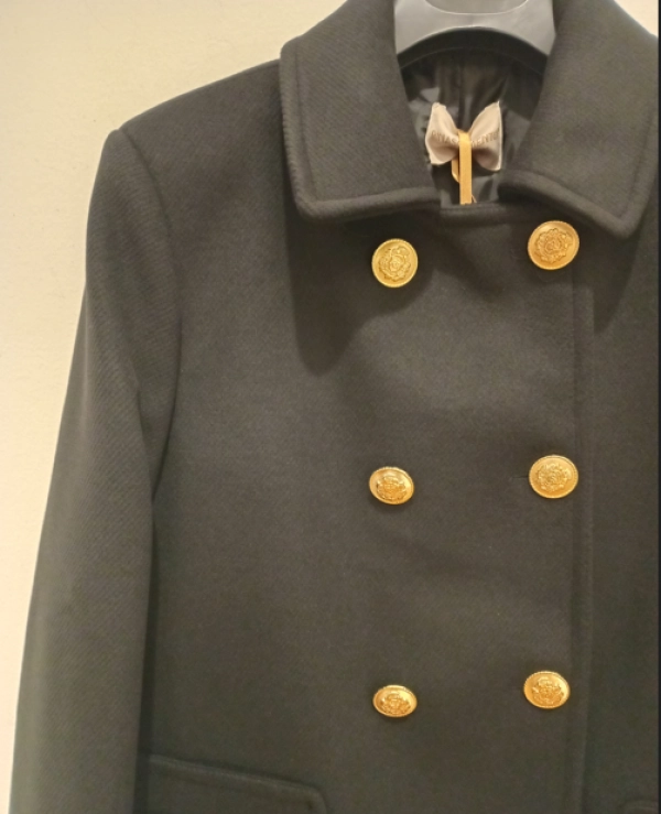 CHAQUETON DE PA�O CON BOTONES EN COLOR NEGRO - 22077