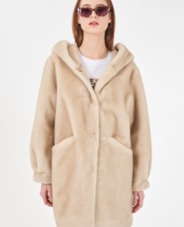 CHAQUETON DE PELO CON CAPUCHA - 20229