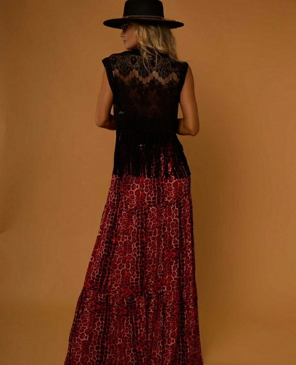 FALDA DE CAMALENICA MODELO RIGOBERTA