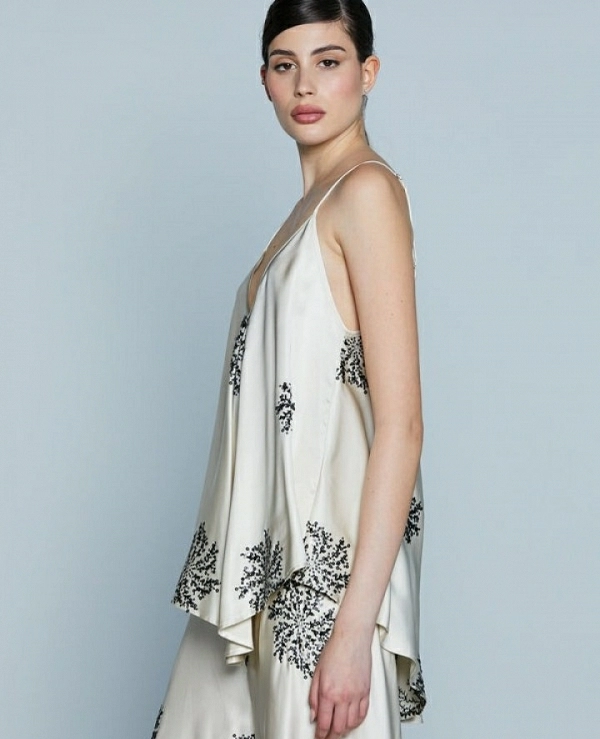 FORTALEZA CONJUNTO  con Top y Pantaln DE RELISH
