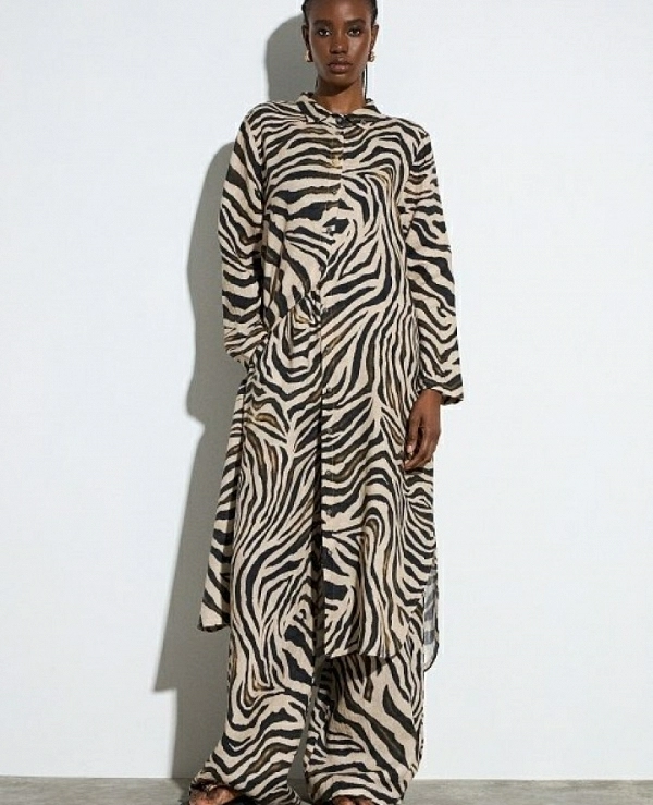 KAFTAN DE TIPO CEBRA DE BSB MODELO 053-240008