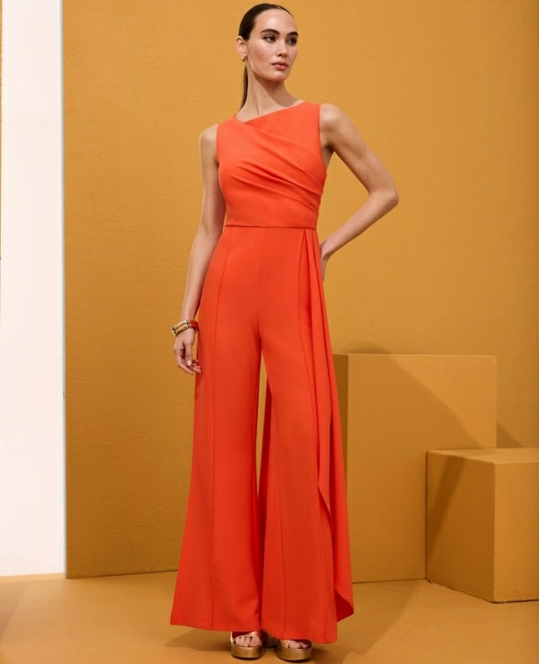 MONO EN COLOR NEGRO CAPA LATERAL