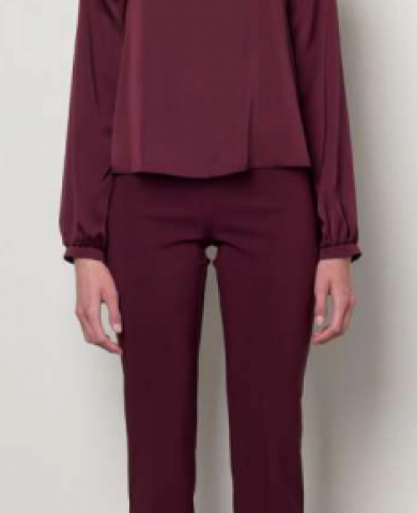 PANTALN ELASTICO CON CAMPANA  Y TIRO ALTO
