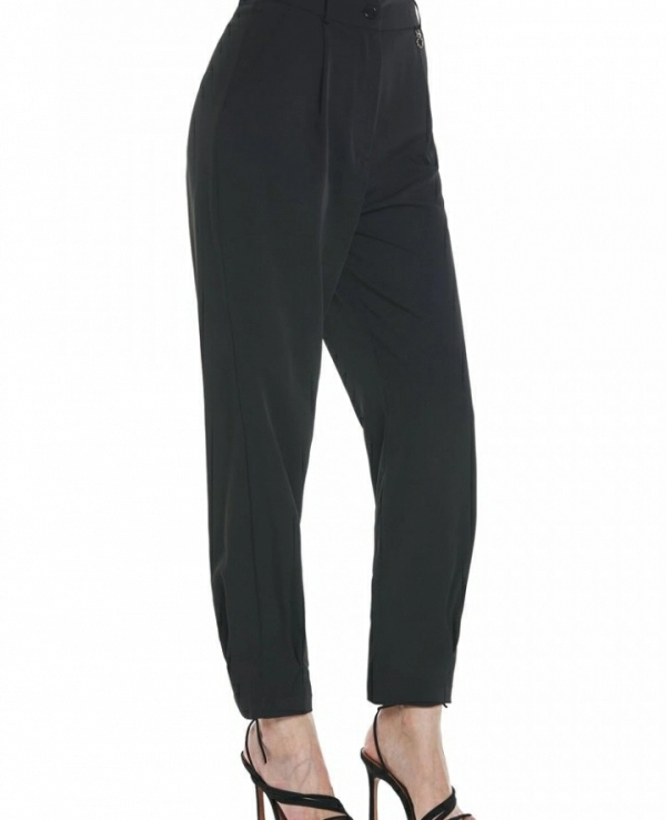 PANTALON NEGRO RELISH MODELO AURORAS