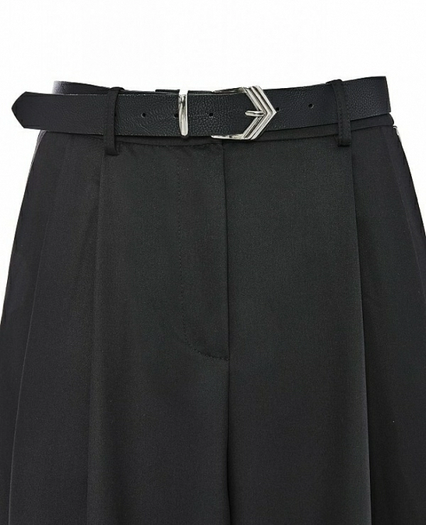 Pantaln pliegues cinturn DE BSB MODELO 053-212017