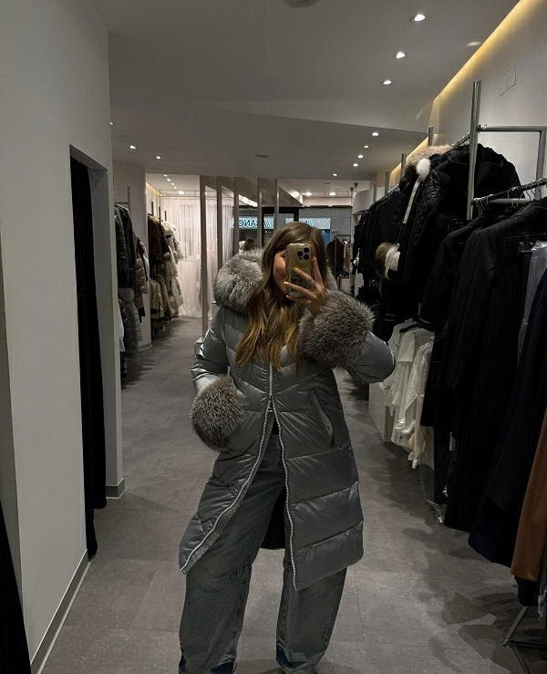 PLUMAS LARGO CON CUELLO Y PUOS DE PELO NATURAL - 20665