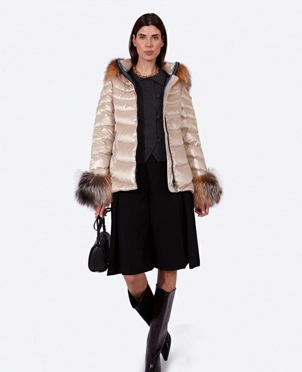 Plum�fero corto HENRY ARROWAY de mujer con pelo de mapache desmontable