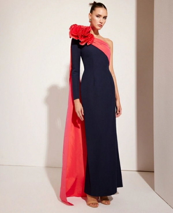 Ref. 51551 VESTIDO LARGO COMBINADO CARLA RUIZ COLOR UNICO