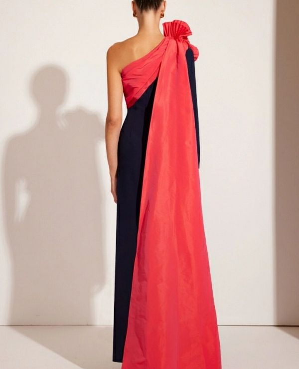 Ref. 51551 VESTIDO LARGO COMBINADO CARLA RUIZ COLOR UNICO