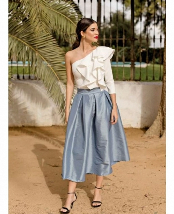 TOP CON VOLANTES - 16450