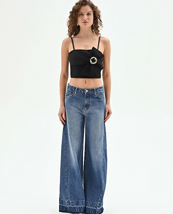 TOP CROP CREMA CON MAXILAZO - 21542