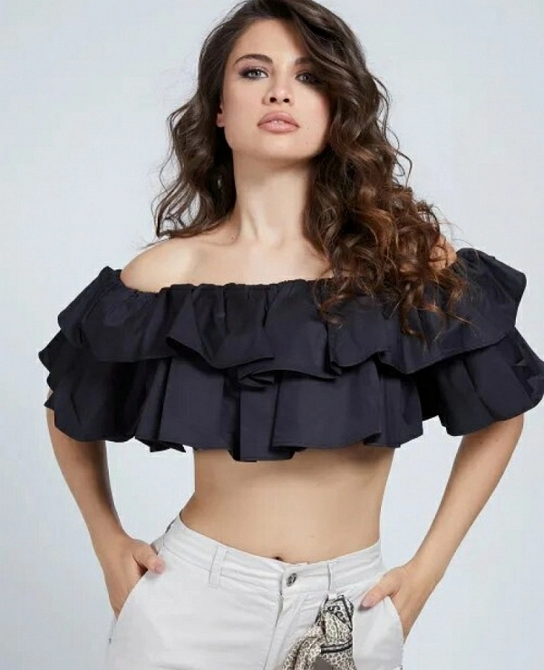 TOP NEGRO VOLANTES DE GUESS W1GH0KWDXM0