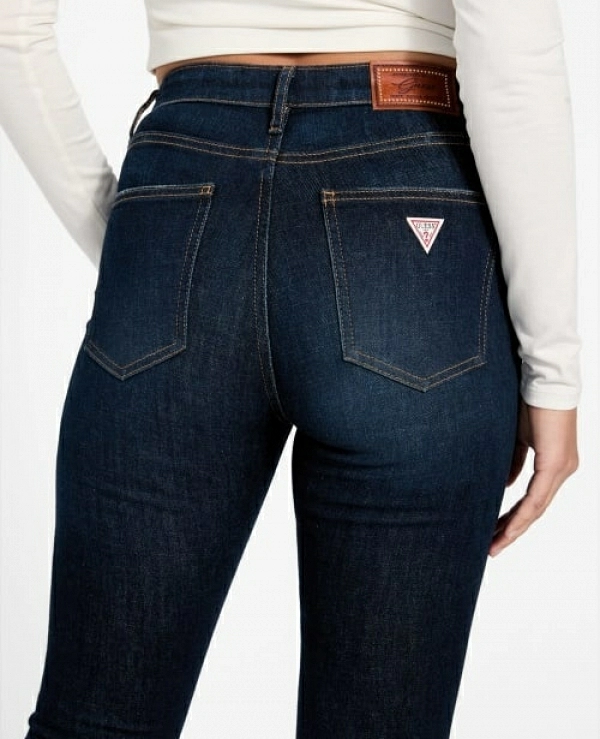VAQUERO DE GUESS MODELO W6RA0L D6881 - 21787