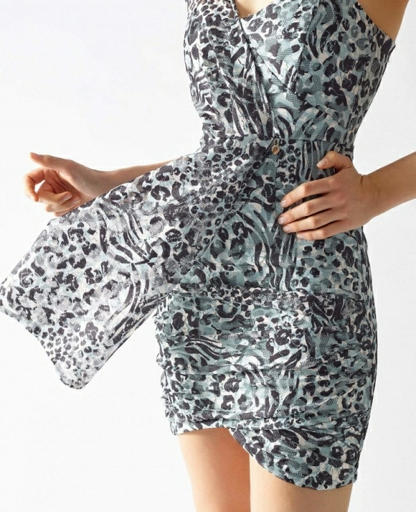 VESTIDO CORTO ANIMAL PRINT