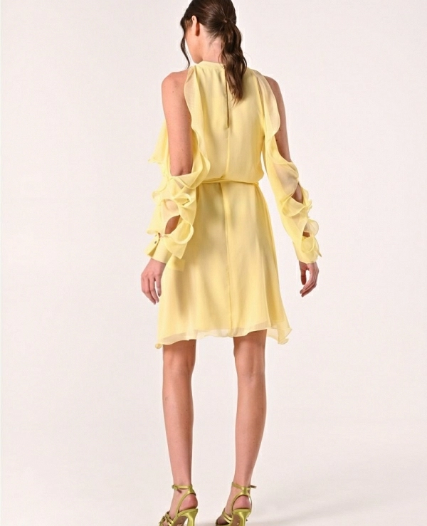 VESTIDO CORTO VUELO MANGAS CON VOLANTES Y ABERTURAS