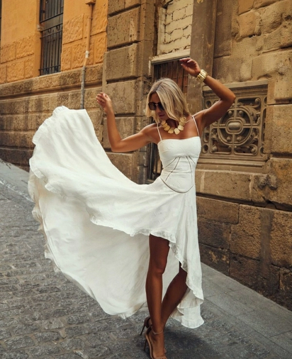 VESTIDO DE CAMALE�NICA MODELO CALAU
