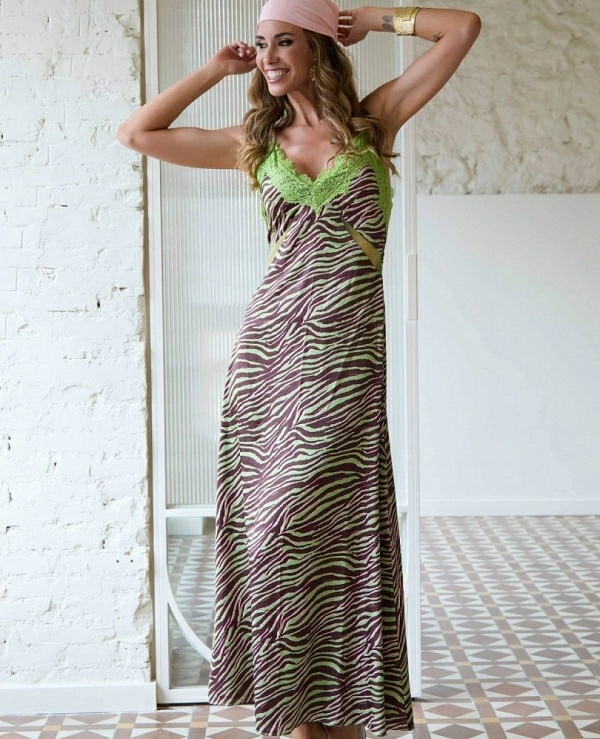 VESTIDO DE CAMALE�NICA MODELO CALIX