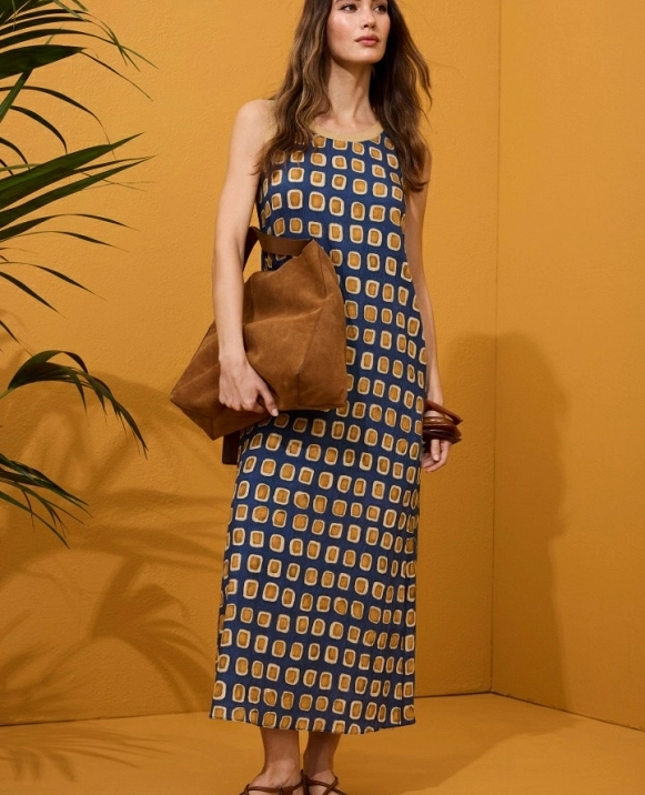 VESTIDO ESTAMPADO SIN MANGA 