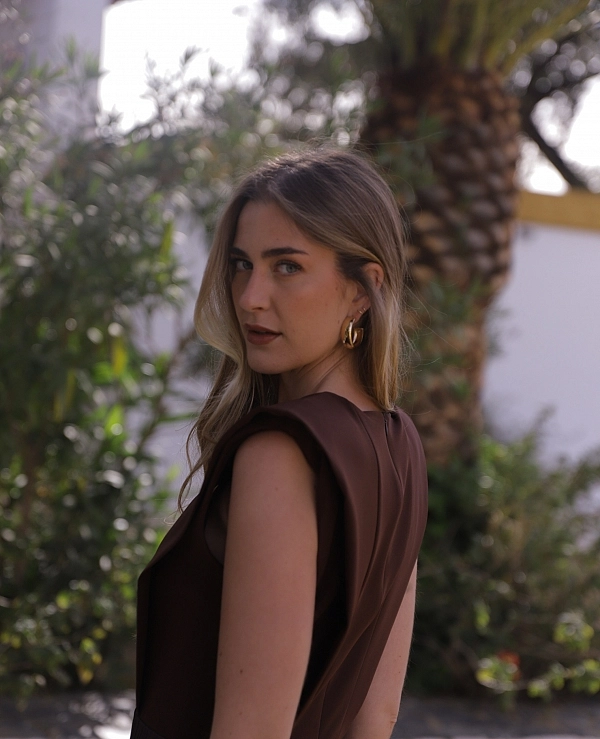 VESTIDO FLECOS CON HOMBRERA - 21840