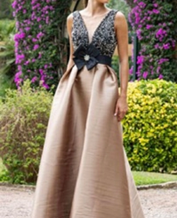 VESTIDO LARGO  EN TEJIDO DE TAFET�N