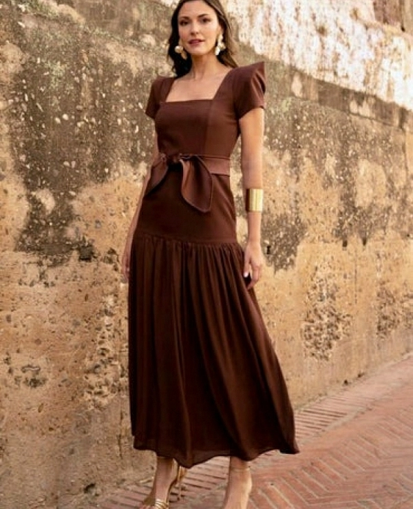 VESTIDO MANGA CORTA FIESTA MIDI