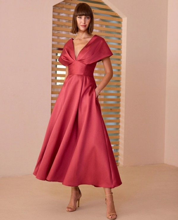 VESTIDO MANGAS MIDI EVASE DE CARLA RUIZ MODELO 52624