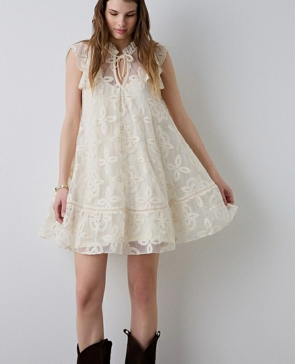 Vestido mini encaje DE BSB 053-211044