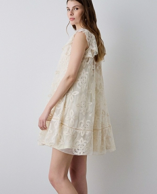 Vestido mini encaje DE BSB 053-211044