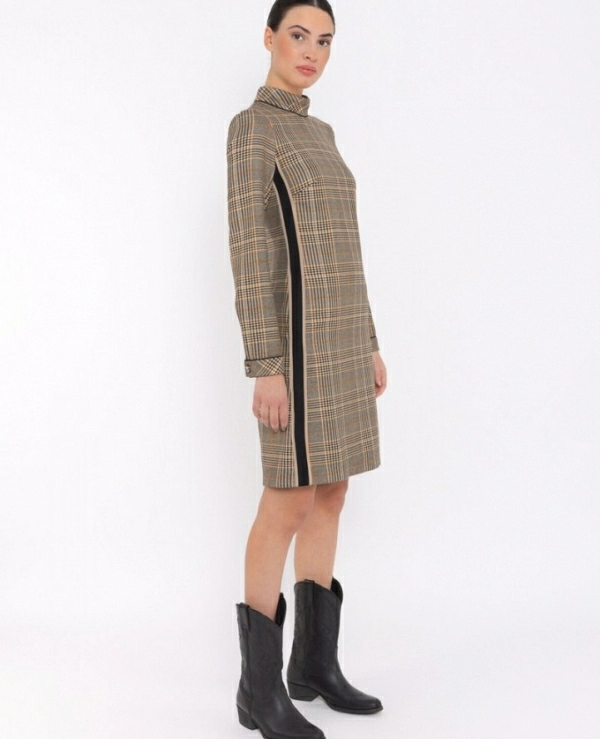 VESTIDO RECTO CINTAS