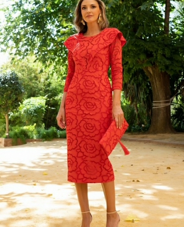 VESTIDO ROJO MIDI CON TEJIDO BORDADO