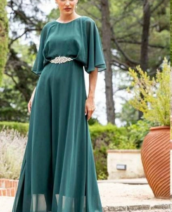 VESTIDO VERDE CON DETALLE EN LA CINTURA
